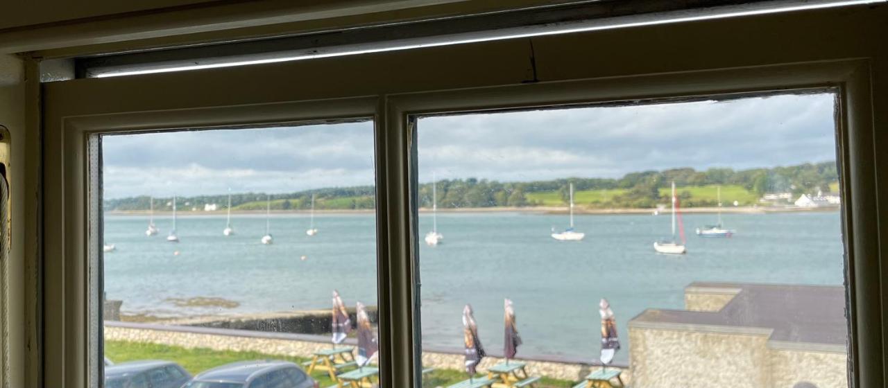 Garddfon Inn Y Felinheli Exterior photo